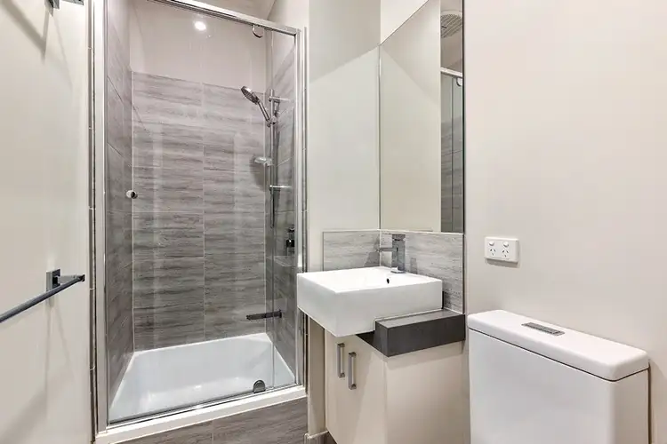 Sixth view of Homely unit listing, 2/19 Alexander Street, Montmorency VIC 3094