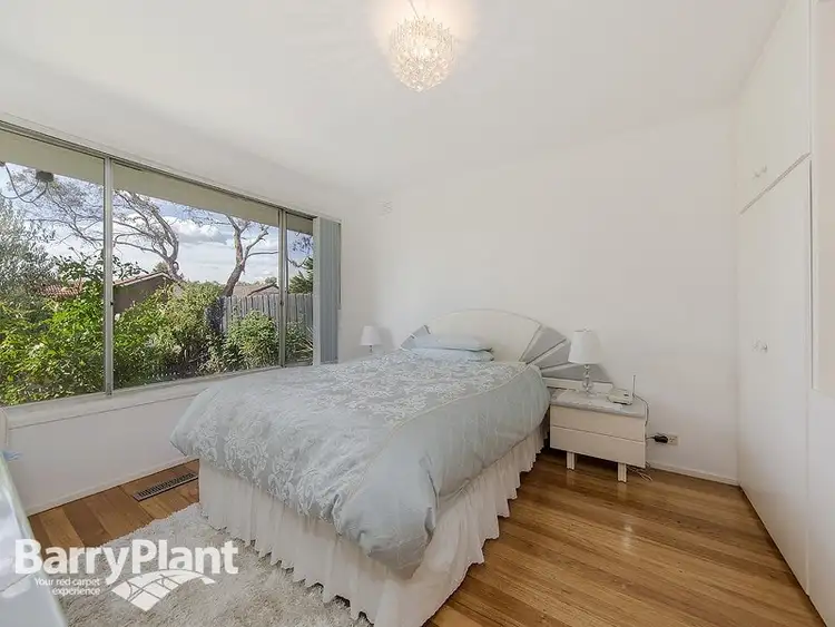 Fifth view of Homely house listing, 27 Gumtree Close, St Albans VIC 3021