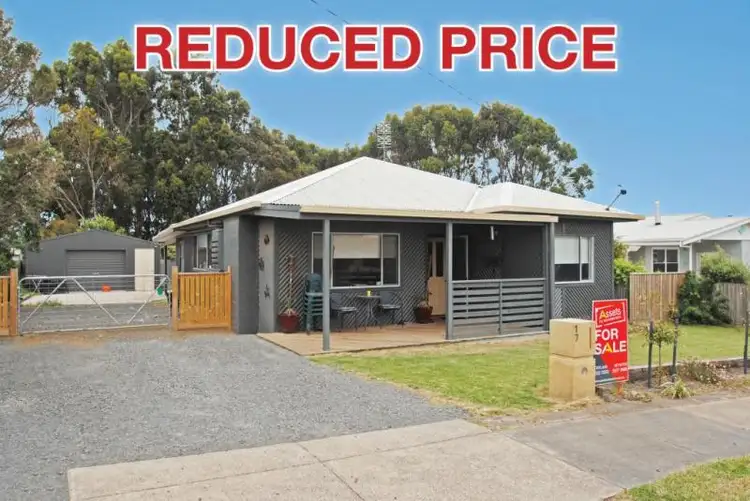 17 Valmai Avenue, Portland VIC 3305