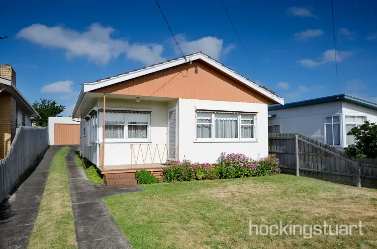 27 Third Avenue, Rosebud VIC 3939