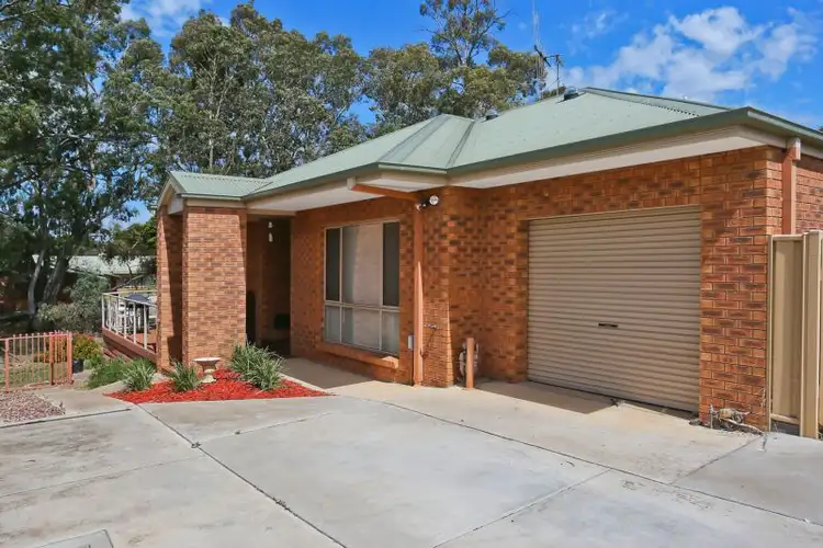 2/59 Helm Street, Kangaroo Flat VIC 3555