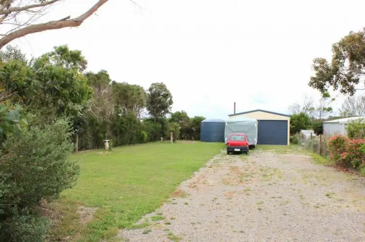 131 ACACIA ROAD, Walkerville VIC 3956