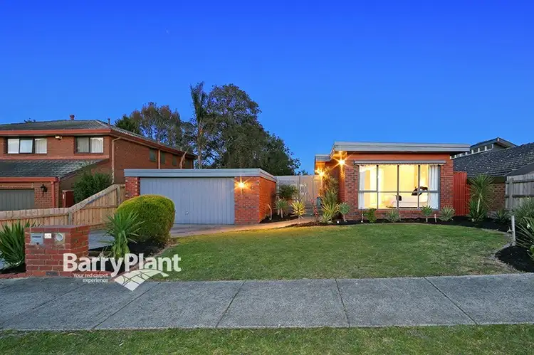 42 Bexsarm Crescent, Rowville VIC 3178