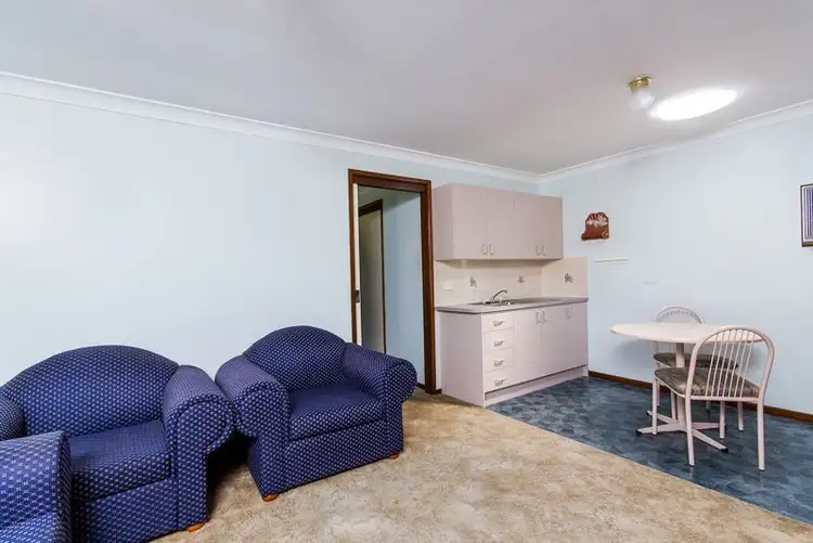 Sixth view of Homely house listing, 15 Stanley Close, Woodberry NSW 2322