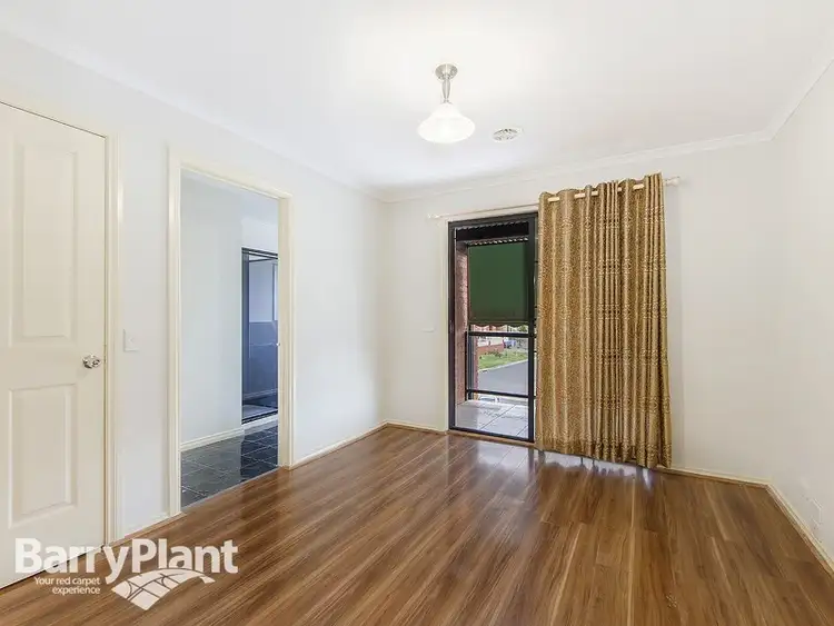 Seventh view of Homely house listing, 21 Moonstone Circuit, St Albans VIC 3021