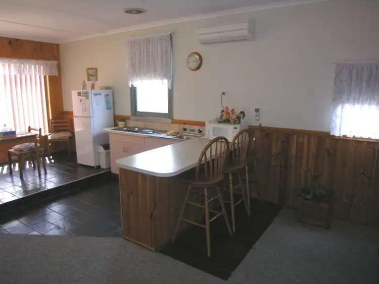 Fifth view of Homely house listing, 18 Ellen Avenue, Seaspray VIC 3851