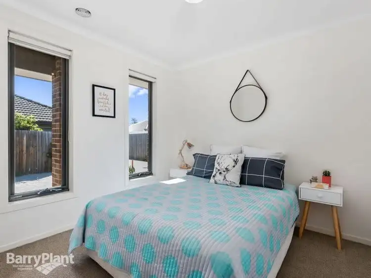 Sixth view of Homely house listing, 2/15 Aubrey Grove, Boronia VIC 3155