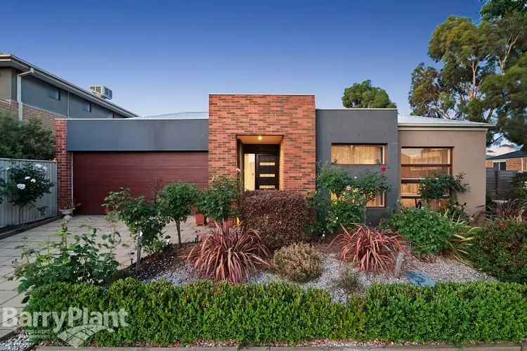Main view of Homely house listing, 6 Weathertop Way, Cranbourne East VIC 3977