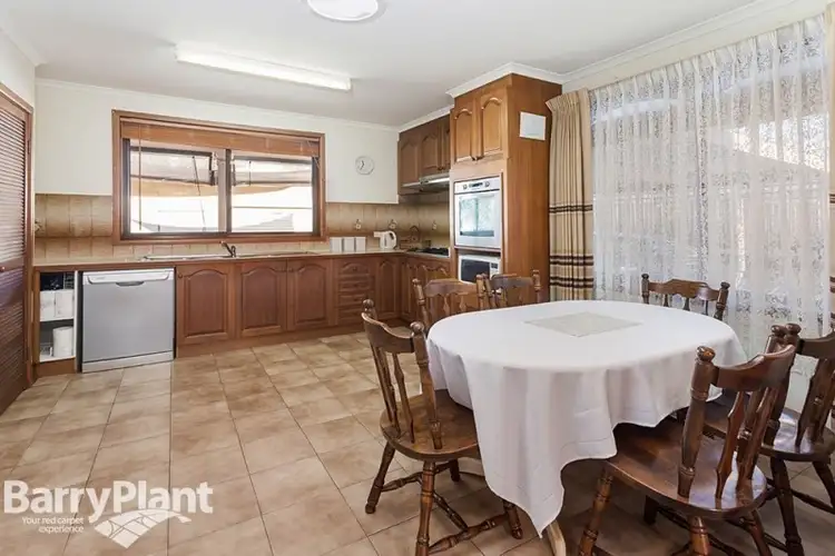 Fifth view of Homely house listing, 6 Featherby Way, Altona Meadows VIC 3028