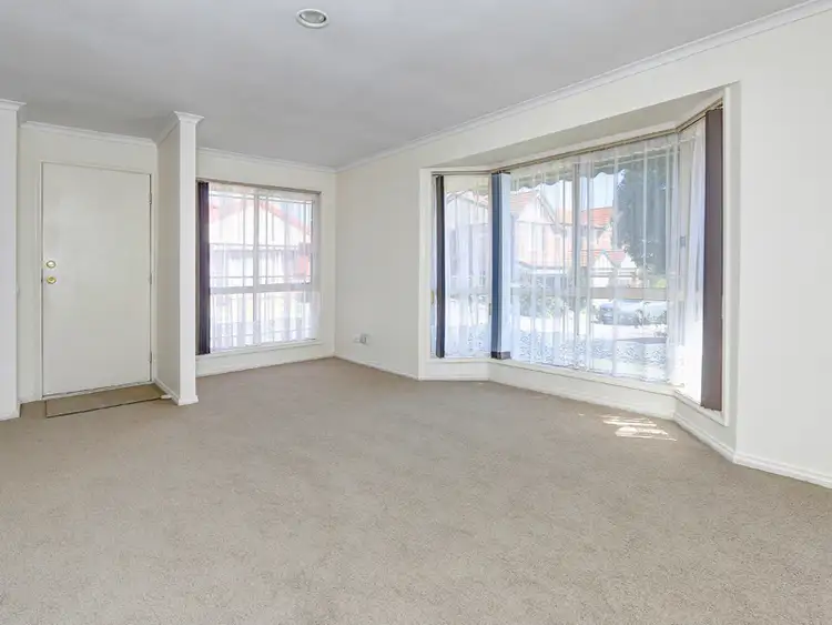 Fifth view of Homely unit listing, 16 Hilltop Mews, Frankston VIC 3199