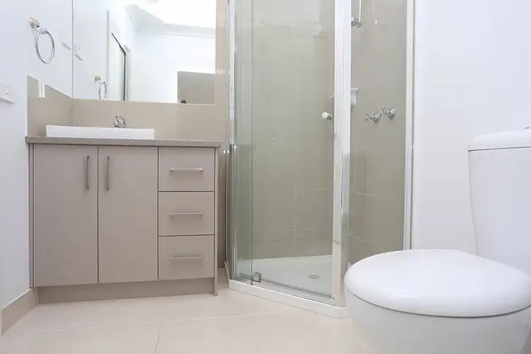 Fourth view of Homely villa listing, 2/33 Chelsey Street, Ardeer VIC 3022