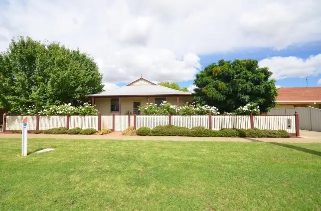 99 Sutton Street, Echuca VIC 3564