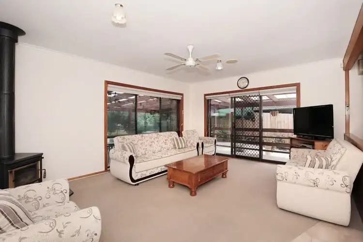 Fifth view of Homely house listing, 14 Duncan Court, Westmeadows VIC 3049