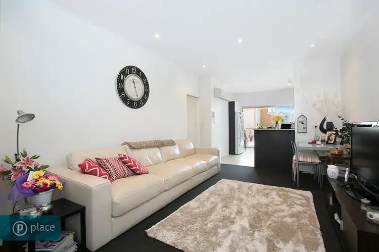 Third view of Homely unit listing, 8/119 Baringa Street, Morningside QLD 4170
