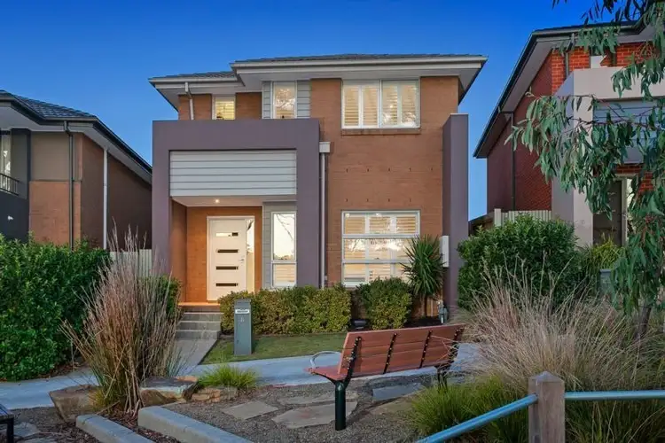 8 Arnot Court, Croydon VIC 3136
