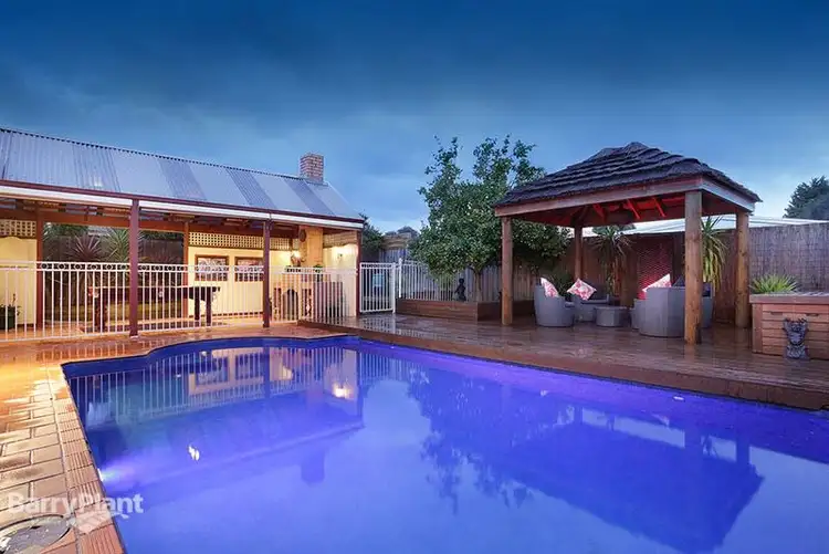 8 Minton Close, Boronia VIC 3155