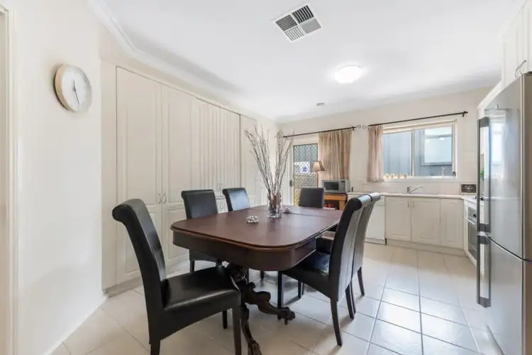 Second view of Homely unit listing, 2/11 Roslyn Street, Strathmore VIC 3041