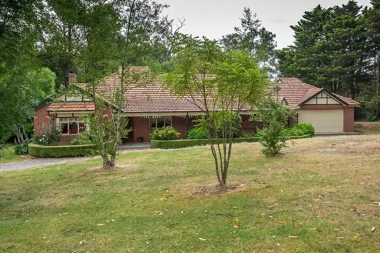2 Licence Road, Belgrave South VIC 3160