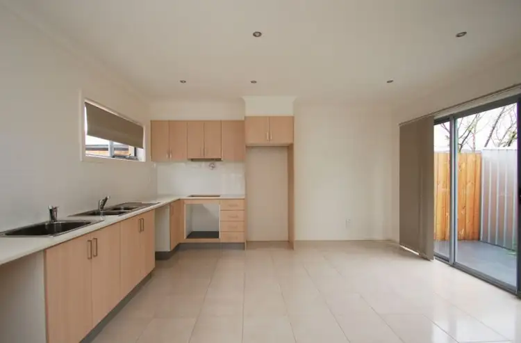 Fourth view of Homely unit listing, 4/27 Gosford Crescent, Broadmeadows VIC 3047