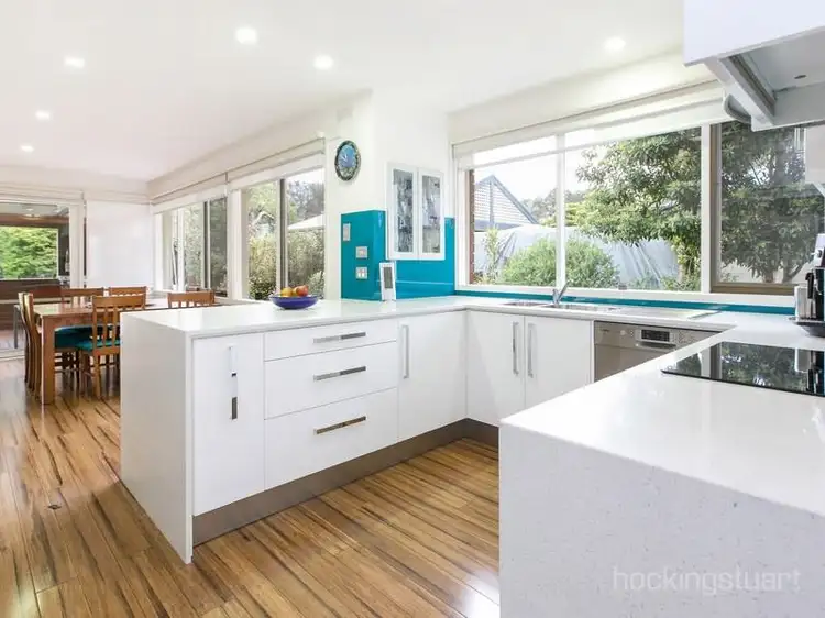 36 Neville Drive, Rye VIC 3941