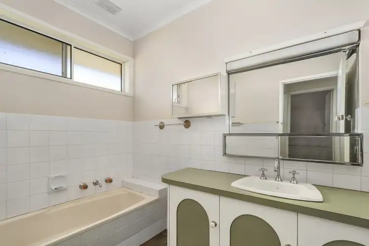 Seventh view of Homely house listing, 28 Duke Street, Rosedale VIC 3847