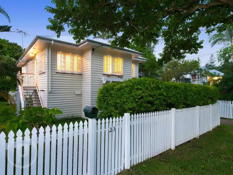 23 Farm Street, Newmarket QLD 4051