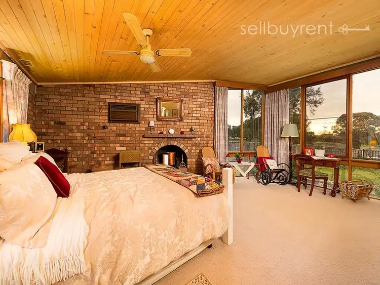 Fourth view of Homely house listing, 6 BUNTZ COURT, Wodonga VIC 3690