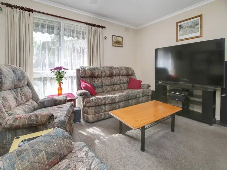 Fifth view of Homely unit listing, 4/11 Deane Street, Frankston VIC 3199