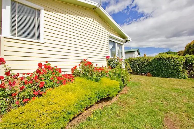 11 Naroo Street, Waverley TAS 7250