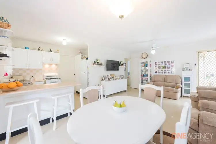 Seventh view of Homely house listing, 4/23 Wood Street, Swansea NSW 2281