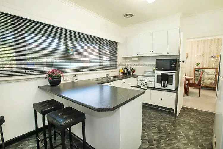 Sixth view of Homely house listing, 4 Valdemar Court, Brighton East VIC 3187