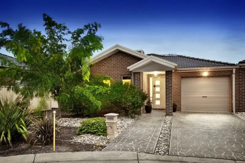 Main view of Homely house listing, 19 David Circuit, Hillside VIC 3037
