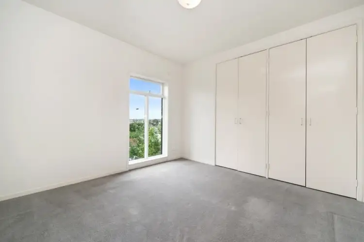 Sixth view of Homely apartment listing, 2/24 Webb Lane, East Melbourne VIC 3002
