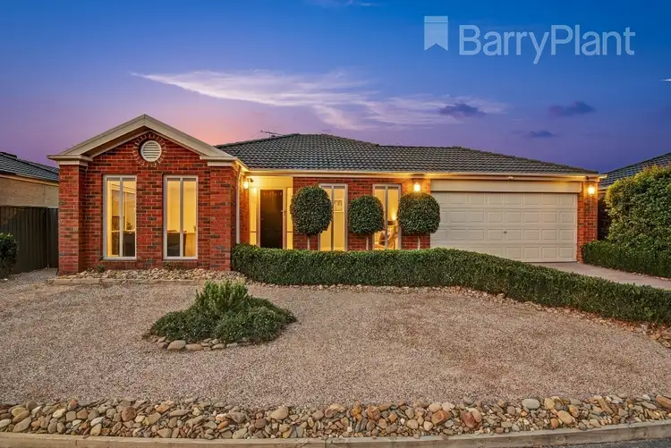 32 Hindmarsh Drive, Wyndham Vale VIC 3024