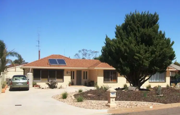 31 JACQUIER CRESCENT, Whyalla Norrie SA 5608