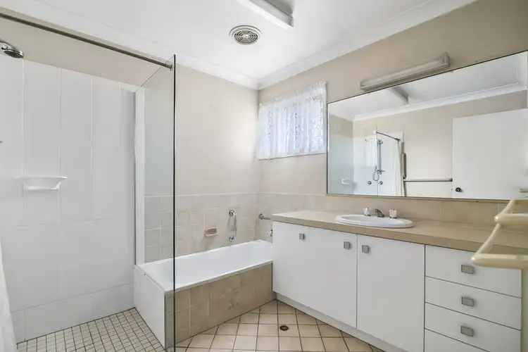 Sixth view of Homely house listing, 5 Gorston Close, Yamanto QLD 4305