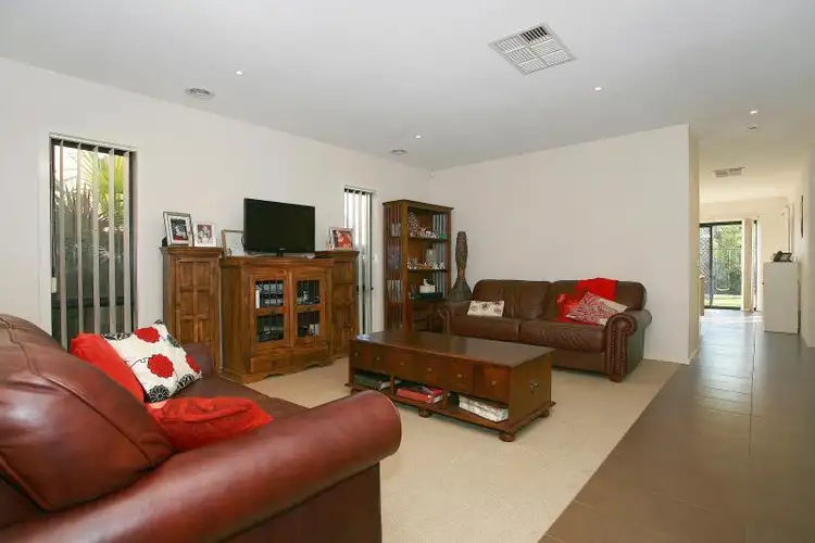 Seventh view of Homely house listing, 3 Niblick Circuit, Sandhurst VIC 3977