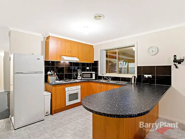 Second view of Homely house listing, 7 Kinloch Court, Wyndham Vale VIC 3024