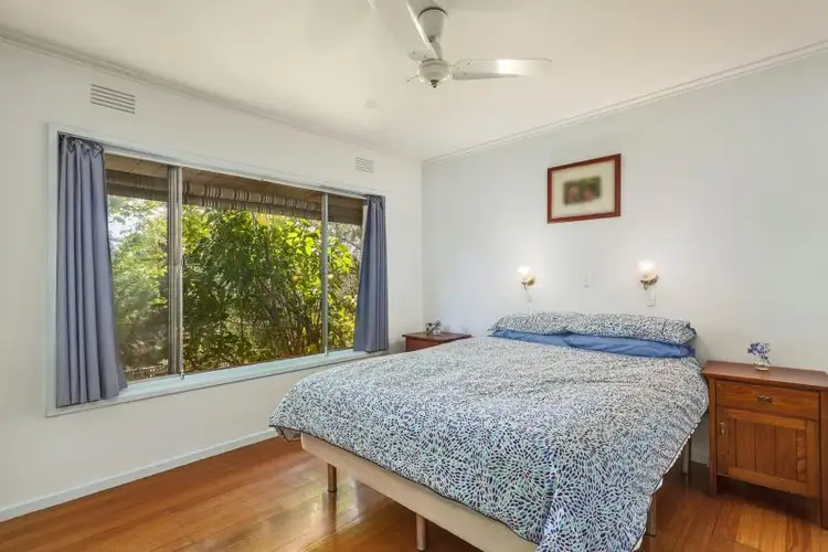 Sixth view of Homely house listing, 4 Stuart Court, Balwyn North VIC 3104