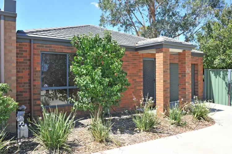Main view of Homely unit listing, 1/34 Cunneen Street, Bendigo VIC 3550