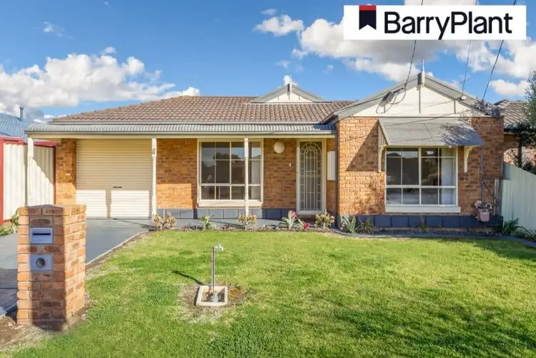 11 Whitehead Court, Altona Meadows VIC 3028