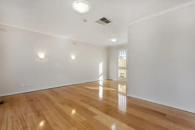 Fourth view of Homely house listing, 1/19 Geoffrey Drive, Kilsyth VIC 3137