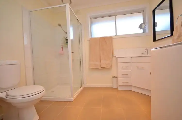 Fourth view of Homely unit listing, 3/54 Hewish Road, Croydon VIC 3136