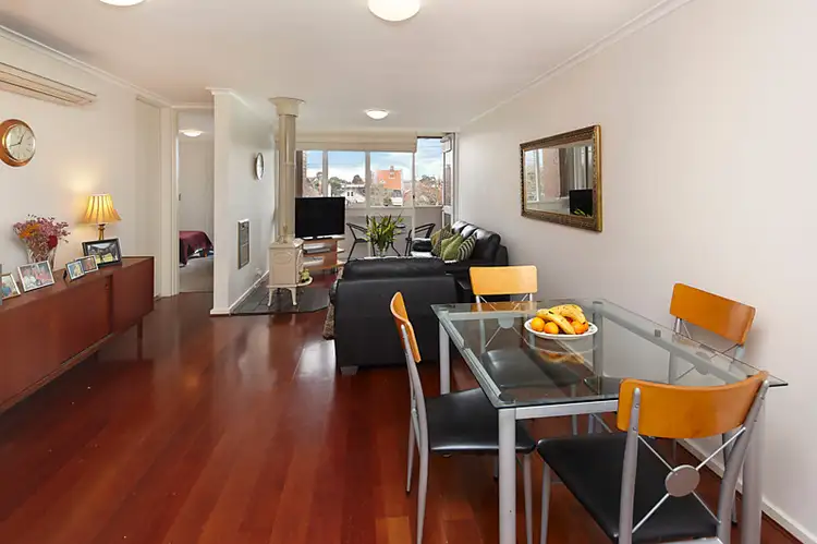 Second view of Homely apartment listing, 9/140 Kerferd Road, Albert Park VIC 3206