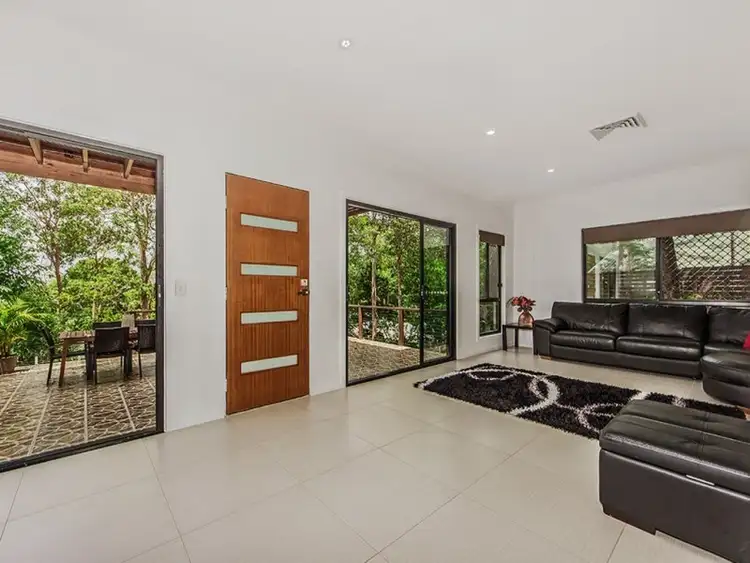 Third view of Homely house listing, 33 Tamarix Street, Chapel Hill QLD 4069