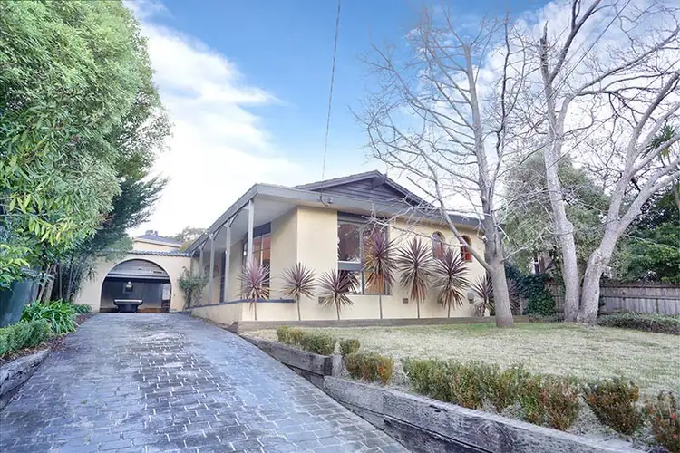 10 Rhonda Street, Mount Waverley VIC 3149