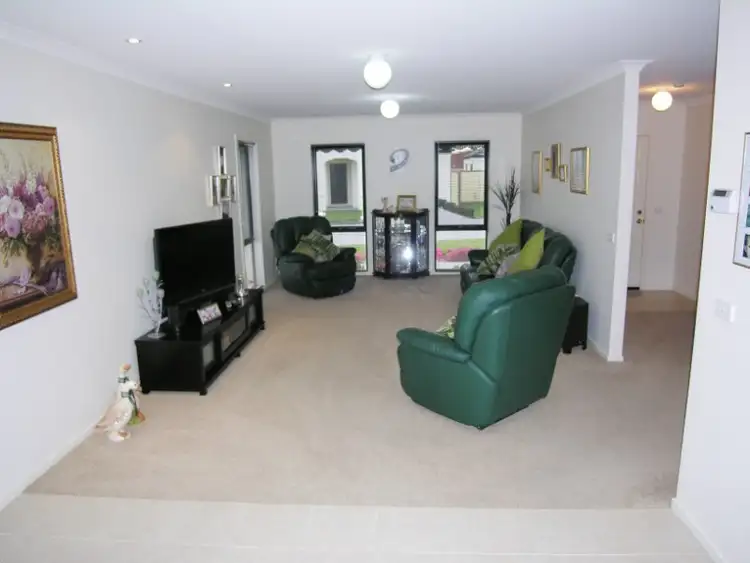 Third view of Homely unit listing, 4/10 Weir Street, Sale VIC 3850