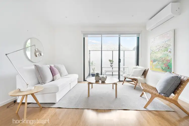 Main view of Homely apartment listing, 2/14 Nepean Highway, Brighton VIC 3186