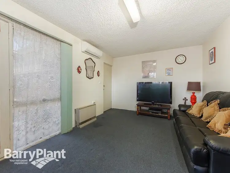 Second view of Homely unit listing, 1/128 East Esplanade, St Albans VIC 3021
