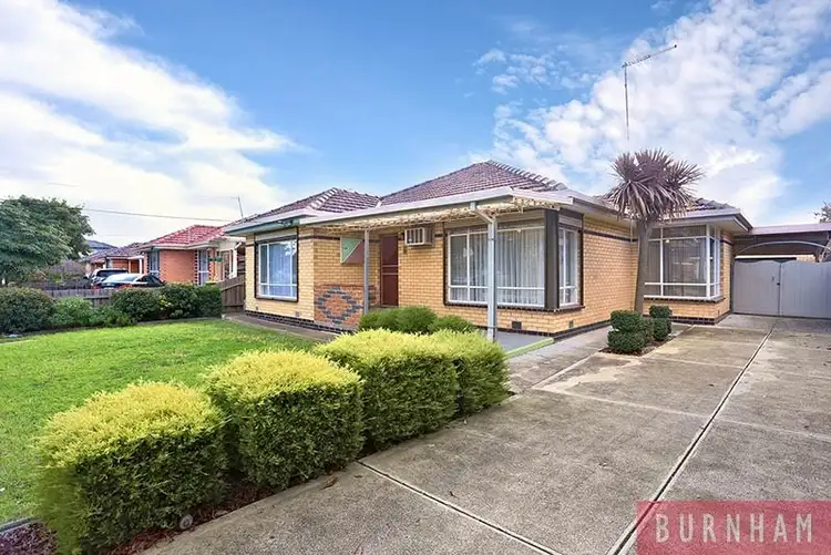 6 Phoenix Street, Sunshine North VIC 3020